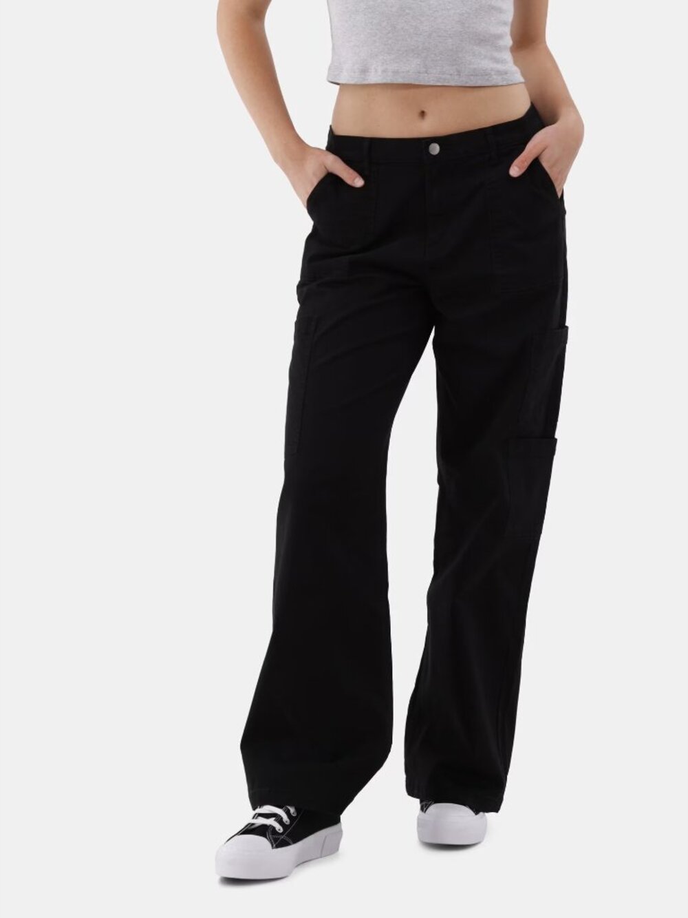 No Boundaries Wide Leg Cargo Pants Size M